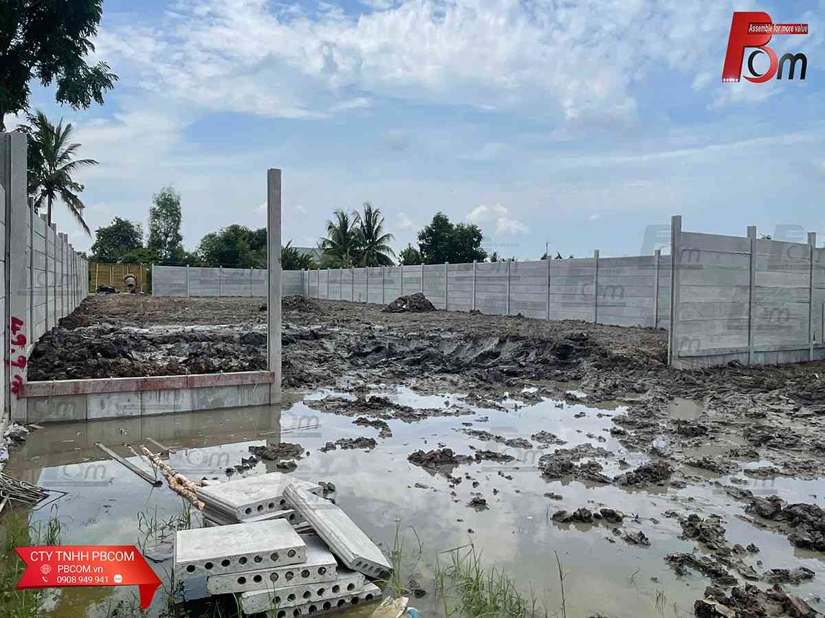 Thi công kè chắn đất nâng nền trên nền đất sình lầy tại Long An