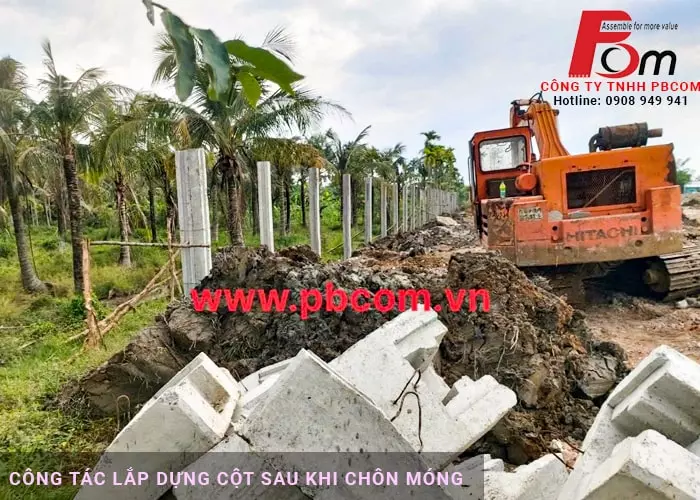 Công tác dựng cột sau khi đào lỗ chôn móng
