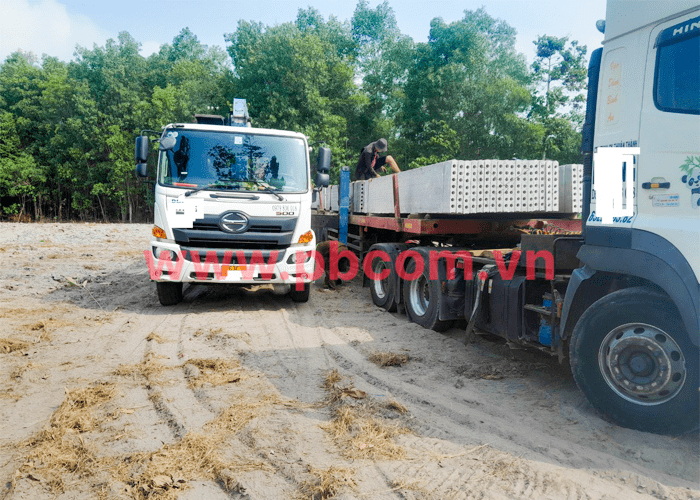 Công trình hàng rào lắp ghép PBCOM cung cấp và hướng dẫn thi công hàng rào bê tông cốt thép