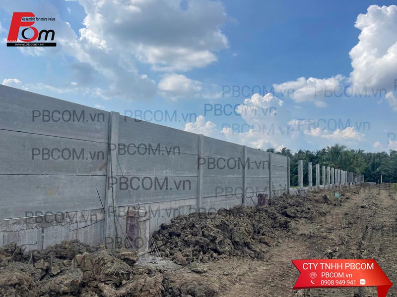 Giá hàng rào bê tông lắp ghép PBCOM